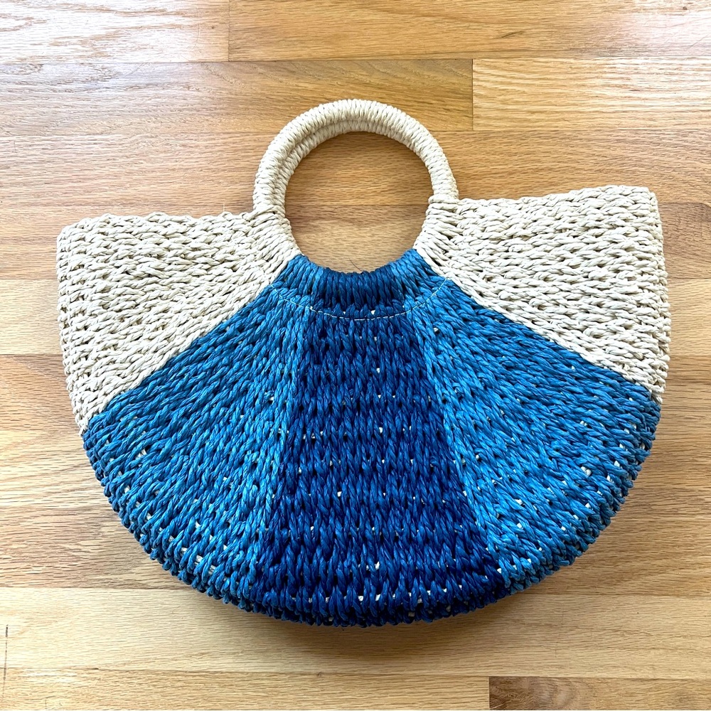 NWOT East/West Straw Tote